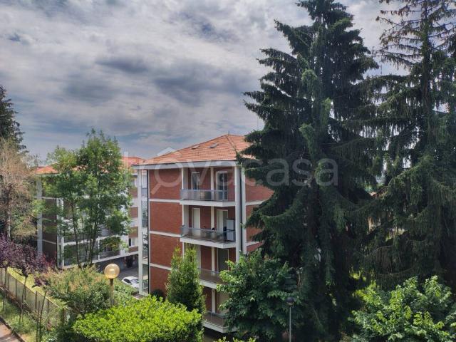 Appartamento in vendita a Varese via del Casluncio, 44, Sant'Ambrogio