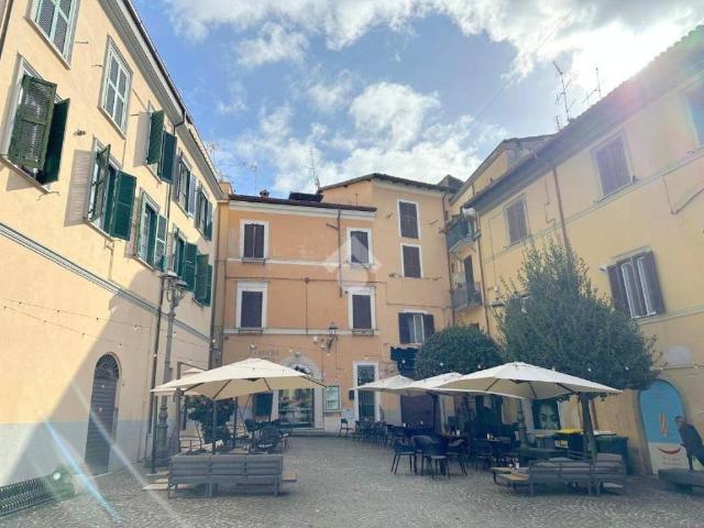 Appartamento in vendita a Velletri RM