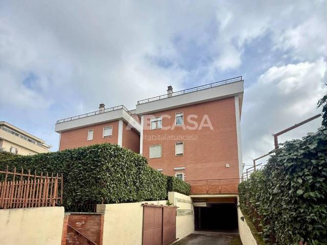 Appartamento in vendita a Velletri RM
