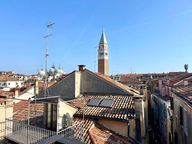 Appartamento in vendita a Venezia