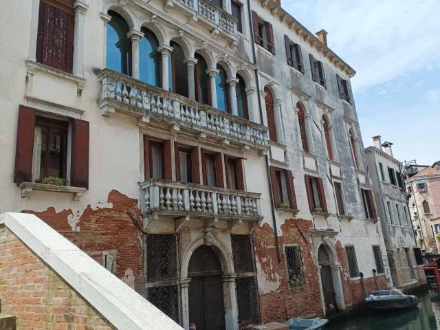 Appartamento in vendita a Venezia