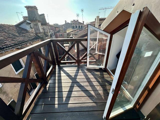 Appartamento in vendita a Venezia
