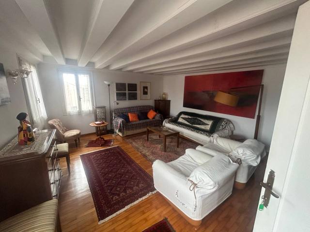 Appartamento in vendita a Venezia