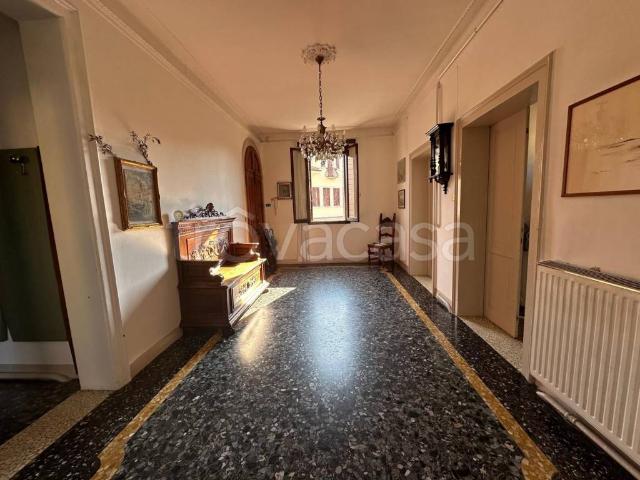 Appartamento in vendita a Venezia calle Rovereto, 19, Sant'Elena