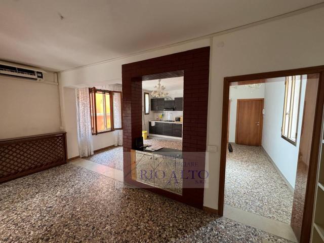 Appartamento in vendita a Venezia, Murano