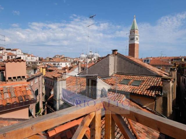 Appartamento in vendita a Venezia, San Marco