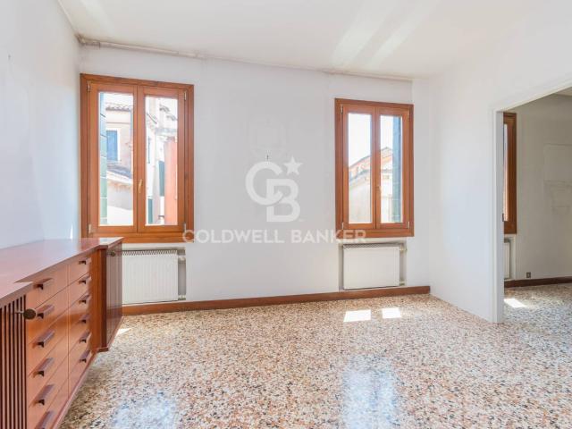Appartamento in vendita a Venezia, San Polo