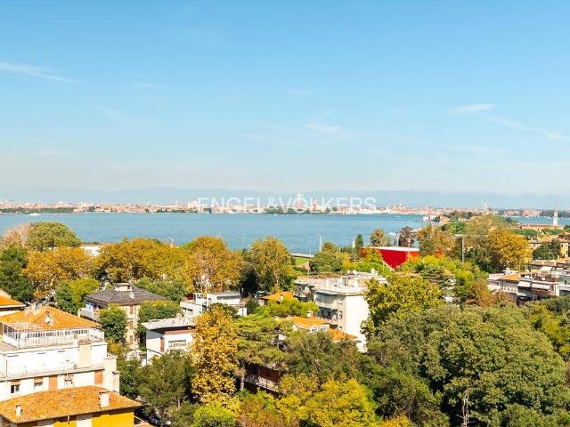 Appartamento in vendita a Venezia VE