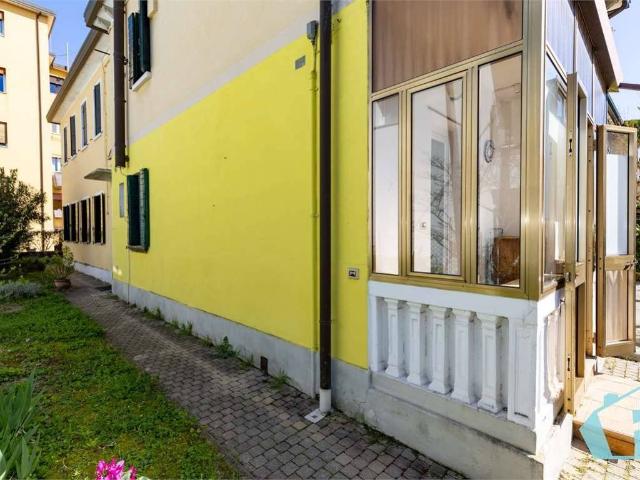 Appartamento in vendita a Venezia VE