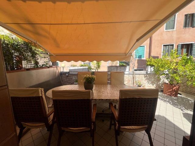 Appartamento in vendita a Venezia VE