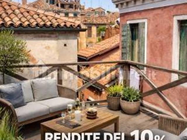 Appartamento in vendita a Venezia VE