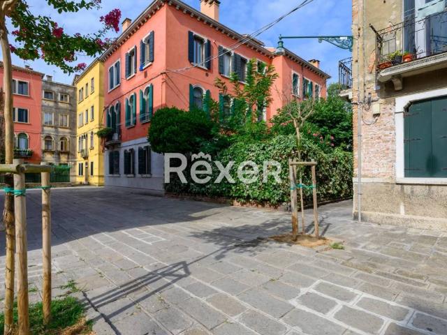 Appartamento in vendita a Venezia VE