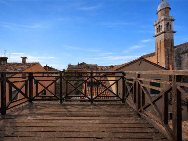 Appartamento in vendita a Venezia VE