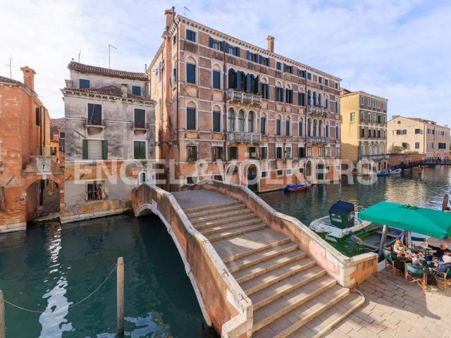 Appartamento in vendita a Venezia VE