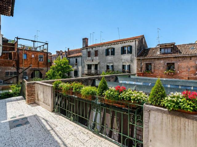 Appartamento in vendita a Venezia VE