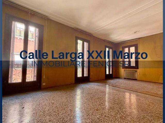 Appartamento in vendita a Venezia VE