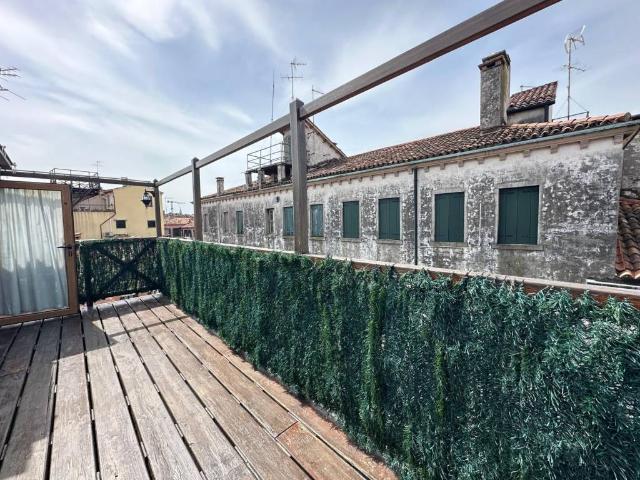 Appartamento in vendita a Venezia VE