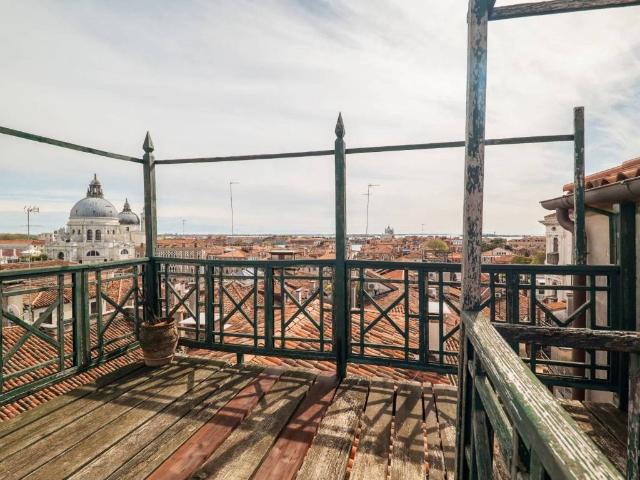 Appartamento in vendita a Venezia VE