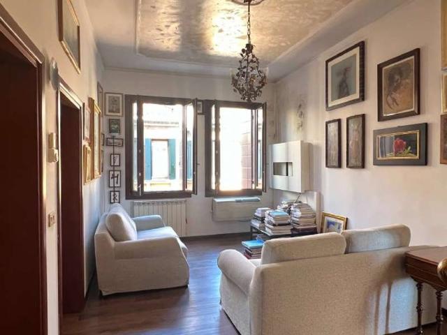 Appartamento in vendita a Venezia VE