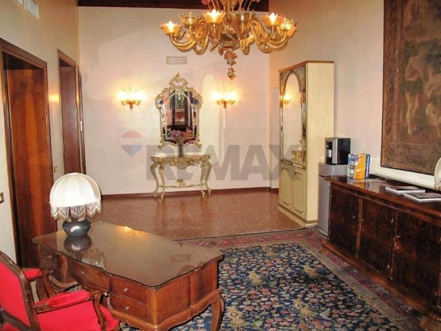 Appartamento in vendita a Venezia VE