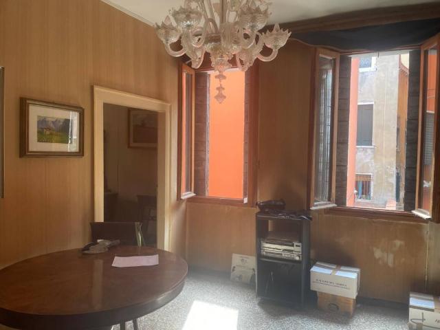 Appartamento in vendita a Venezia VE