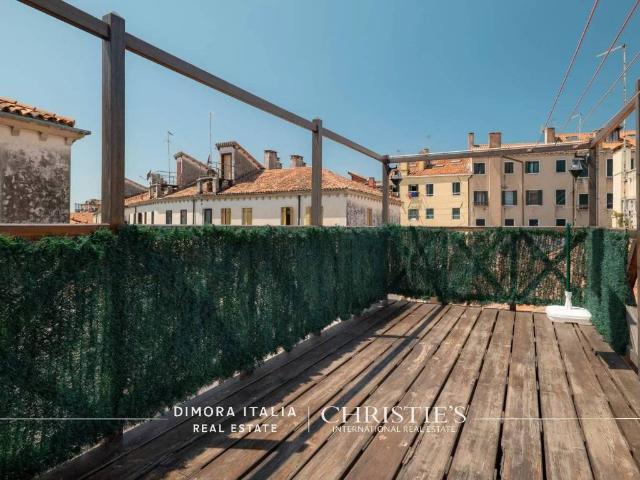 Appartamento in vendita a Venezia VE
