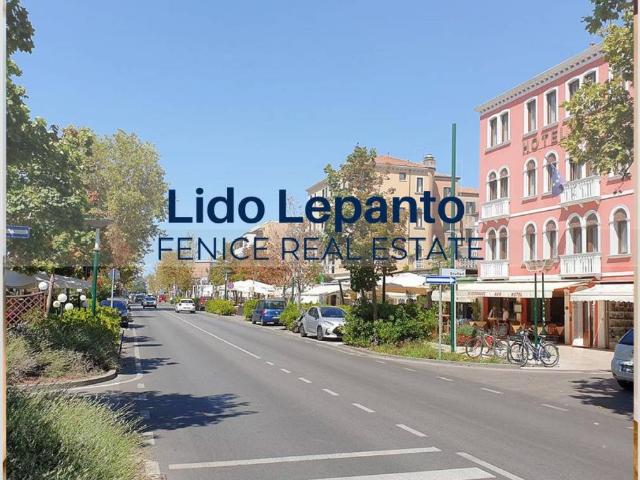 Appartamento in vendita a Venezia VE