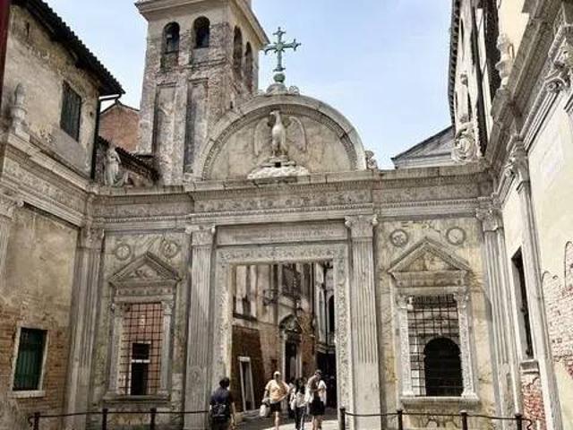 Appartamento in vendita a Venezia VE