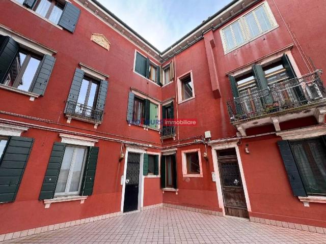 Appartamento in vendita a Venezia VE