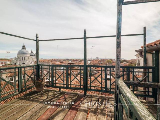 Appartamento in vendita a Venezia VE