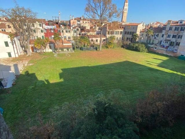 Appartamento in vendita a Venezia VE