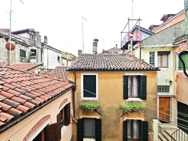 Appartamento in vendita a Venezia VE