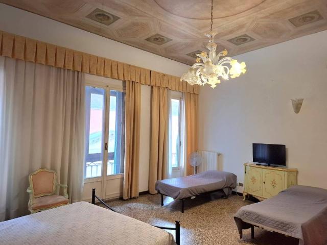 Appartamento in vendita a Venezia VE
