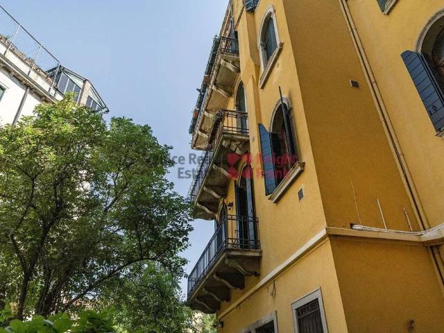 Appartamento in vendita a Venezia VE