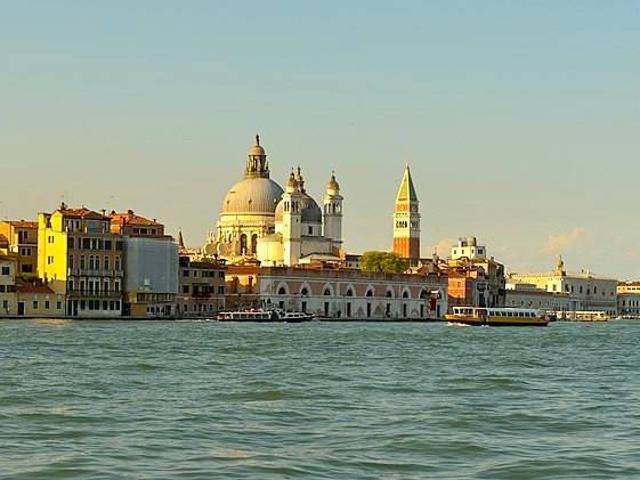 Appartamento in vendita a Venezia VE