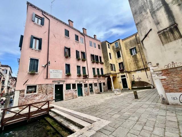 Appartamento in vendita a Venezia VE