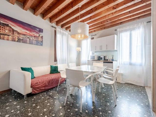 Appartamento in vendita a Venezia VE
