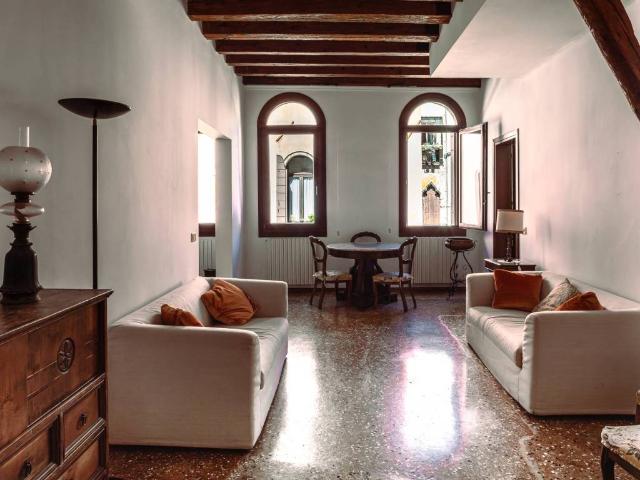 Appartamento in vendita a Venezia VE