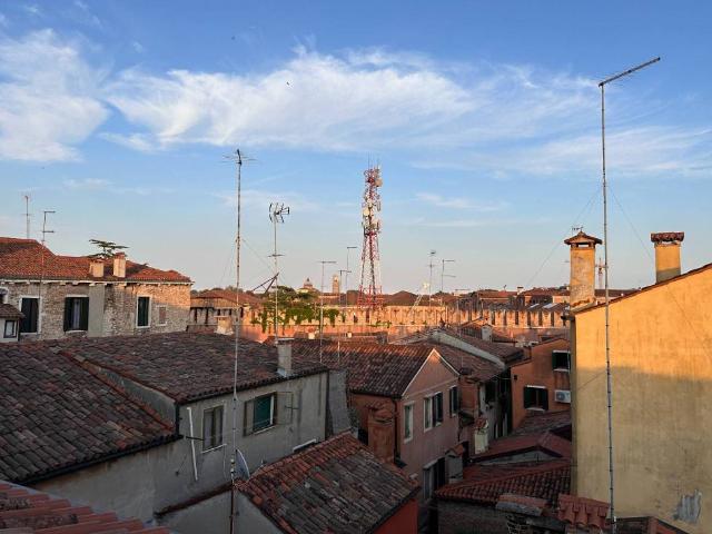 Appartamento in vendita a Venezia VE