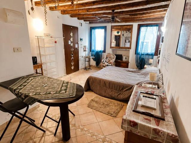 Appartamento in vendita a Venezia VE