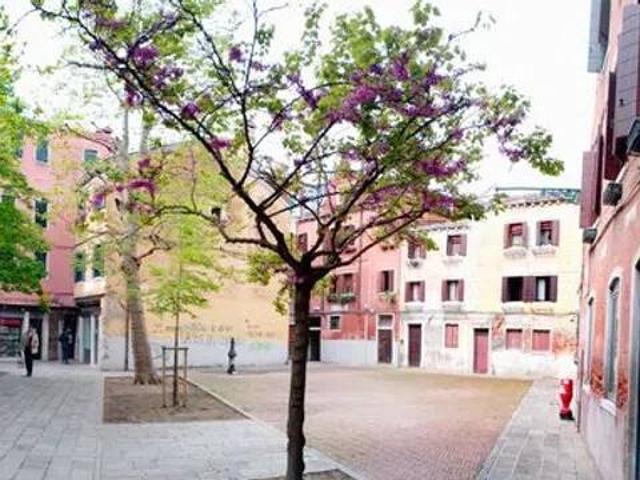 Appartamento in vendita a Venezia VE