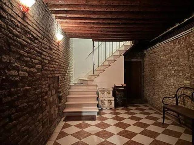 Appartamento in vendita a Venezia VE