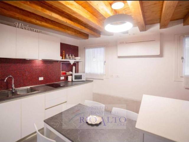 Appartamento in vendita a Venezia VE