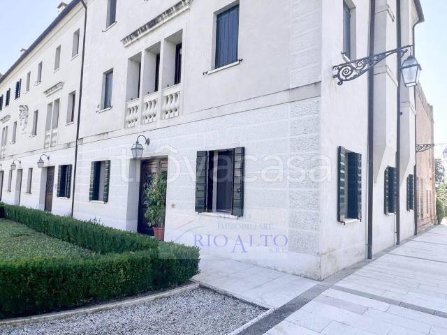 Appartamento in vendita a Venezia via Gatta, Favorita