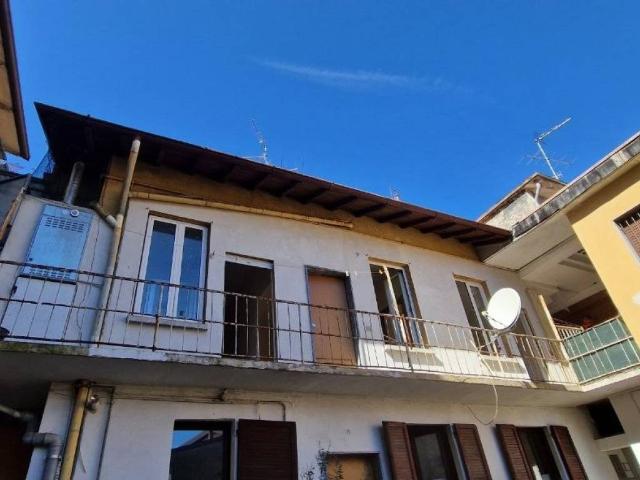 Appartamento in vendita a Venegono Inferiore VA
