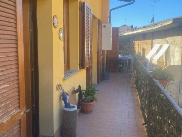 Appartamento in vendita a Veniano CO
