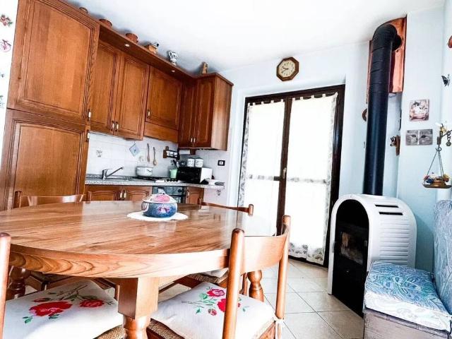 Appartamento in vendita a Vernante CN