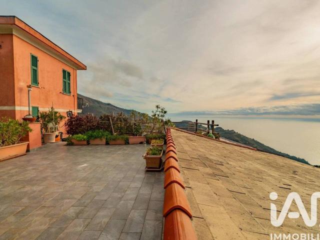 Appartamento in vendita a Vernazza
