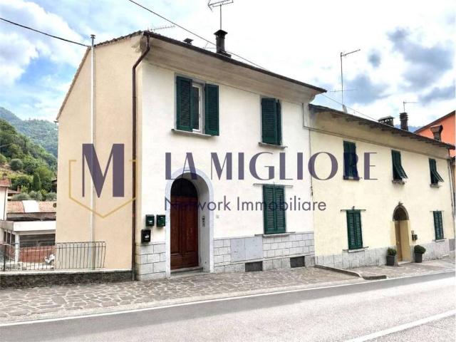 Appartamento in vendita a Vernio PO