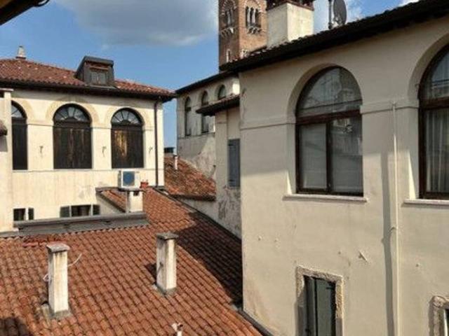 Appartamento in vendita a Verona